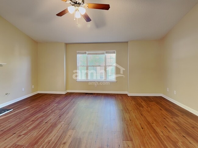 Photo - 7209 Cedar Forest Dr