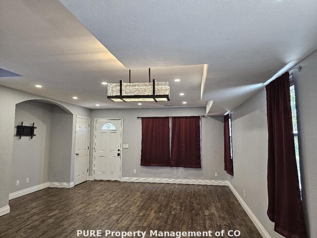 Photo - 4739 Sherman St