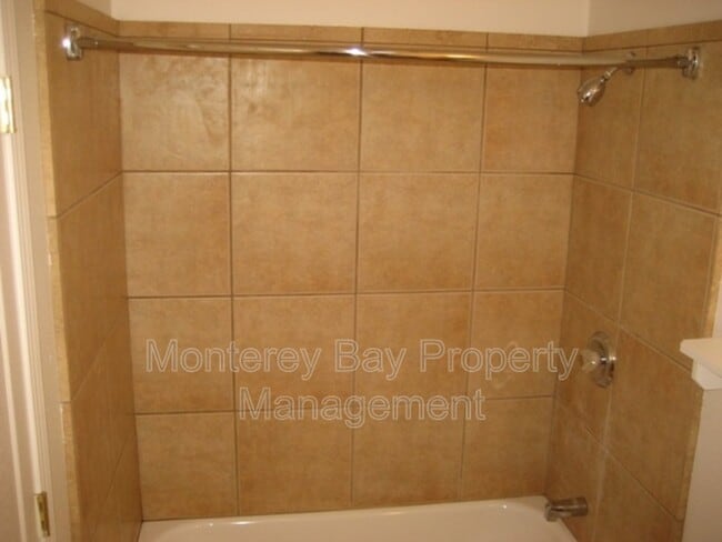 Photo - 211 Forest Ave Unidad apt. 4