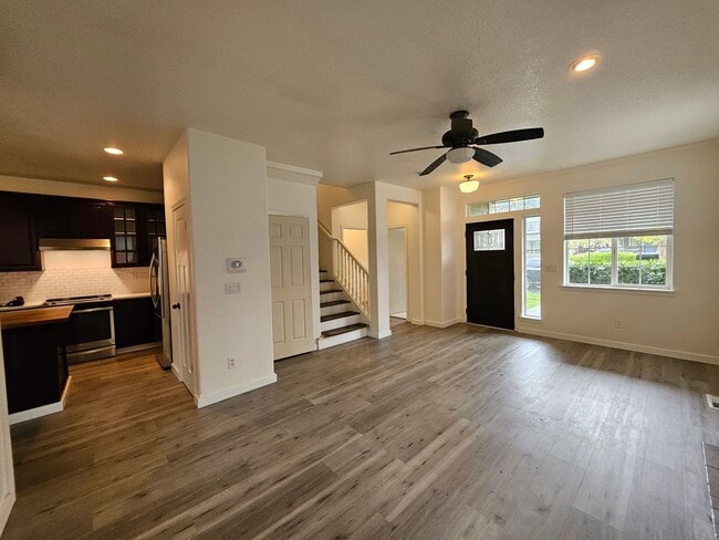 Photo - Modern 3 Bedroom, 2.5 Bath Home in Hillsboro with Granite Countertops and 2 Car Garage!