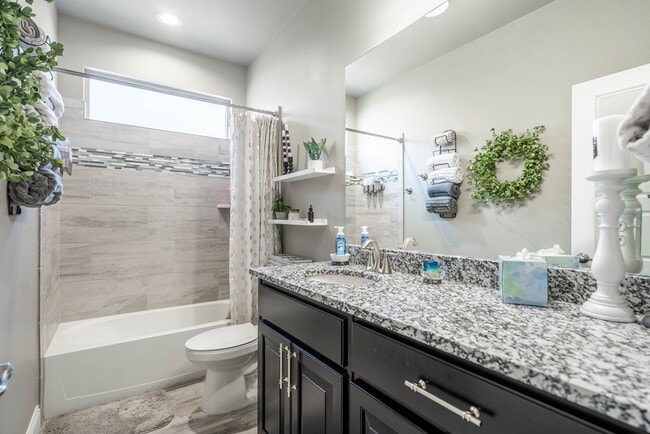 Photo - 11 Los Campos Dr