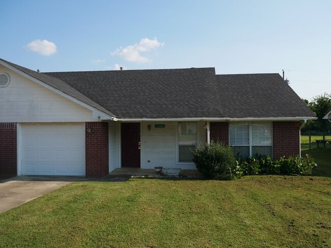 Building Photo - Allynne Ct Duplex Unit 1305 #B Rental