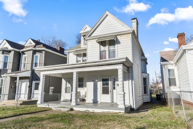 Photo - 2733 Dumesnil St Unit 1