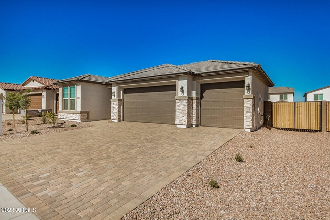 2503 S 180th Dr