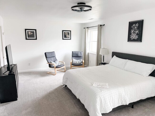 Photo - 604 Briar Ct