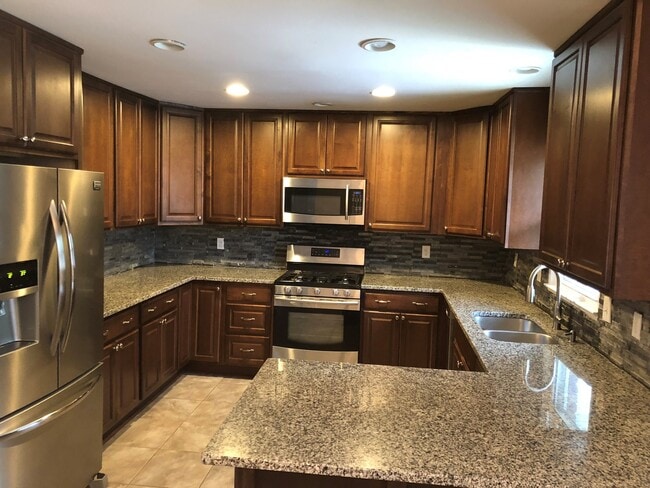 Photo - Wonderful 3 Bedroom 2 Bathroom Ranch Style Home!