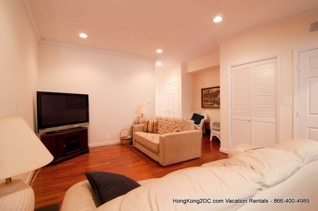 Photo - 1438 Park Rd NW Unit 2