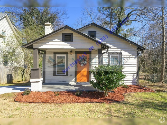 Building Photo - ! MOVE IN SPECIAL: 1 MONTH RENT FREE and A... Rental