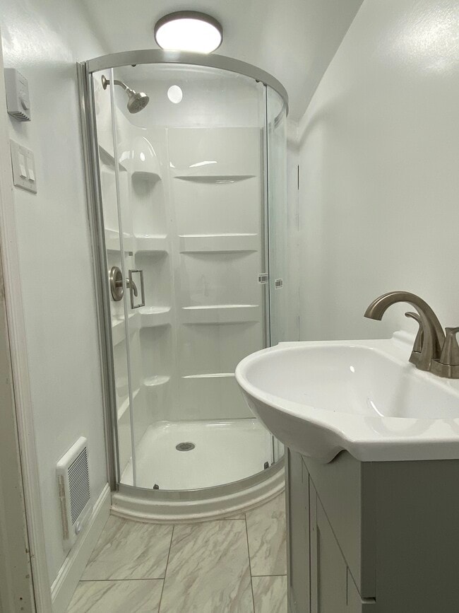 Photo - 105 2nd St Unit 7