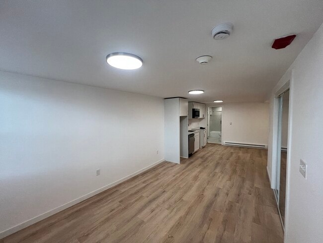 Photo - 5 Bellingham Ave Apartamento Unidad 1