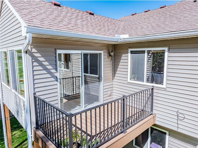 102X Primrose Ln