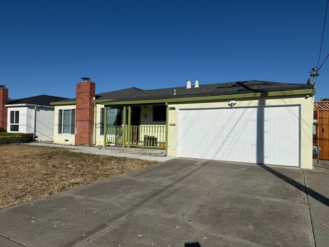 Building Photo - Updated 3BD + Bonus Room/2BA Glenmoor Ranc... Rental