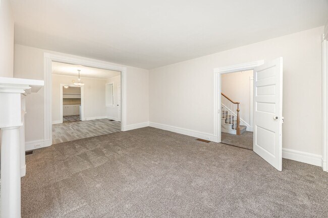 Photo - Beautiful updated 3/4 bedroom farmhouse