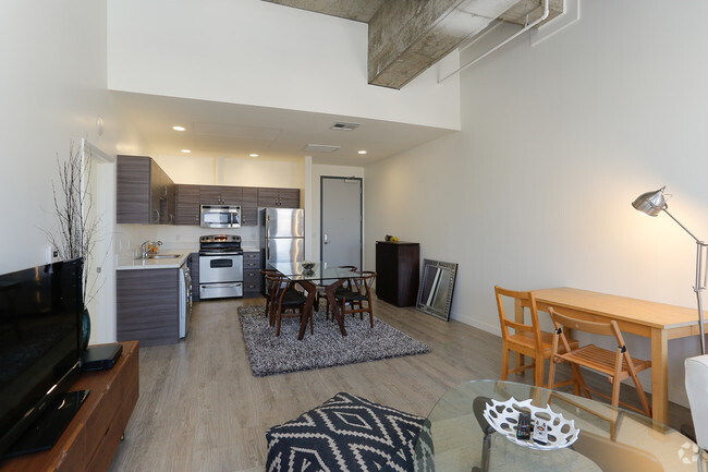 Interior Photo - Westmore on Wilshire Rental