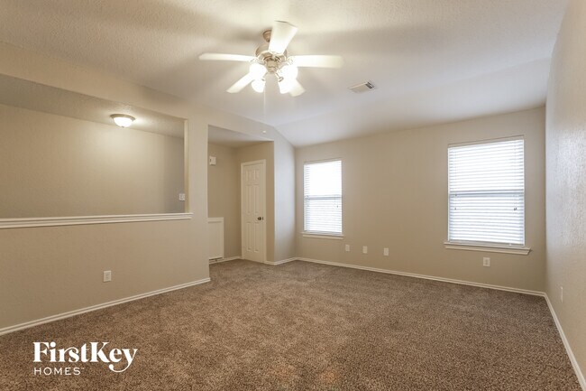 Photo - 3607 Primrose Trace Ln