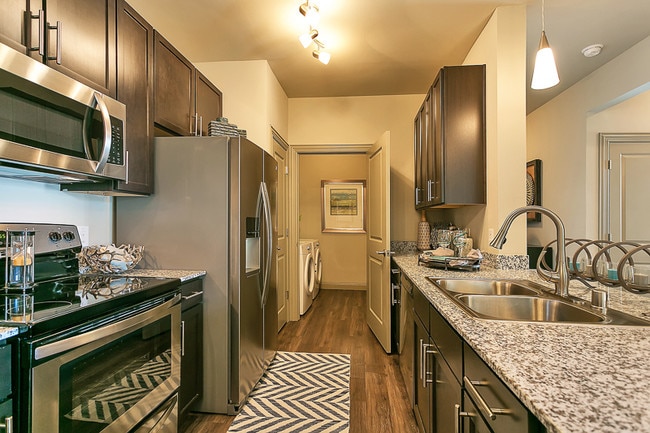 Photo - Oaks of Kyle Apartments