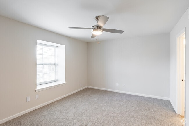 2BR, 2.5BA - 1314SF Second Bedroom