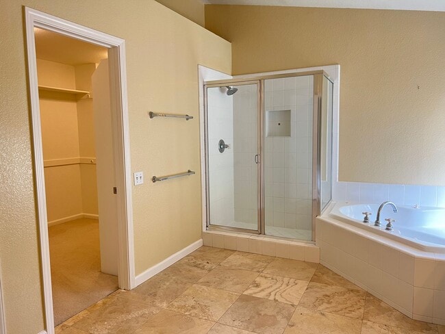 Photo - 9307 Swan Lake Dr