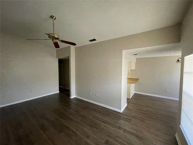 750 Zella Ln