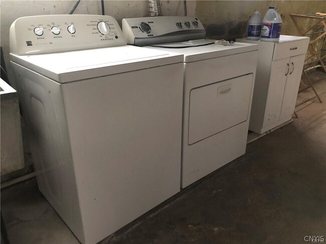 Photo - 947 Wadsworth St