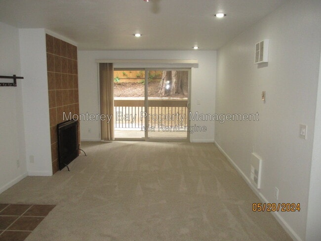 Photo - 3103 Golden Oaks Ln