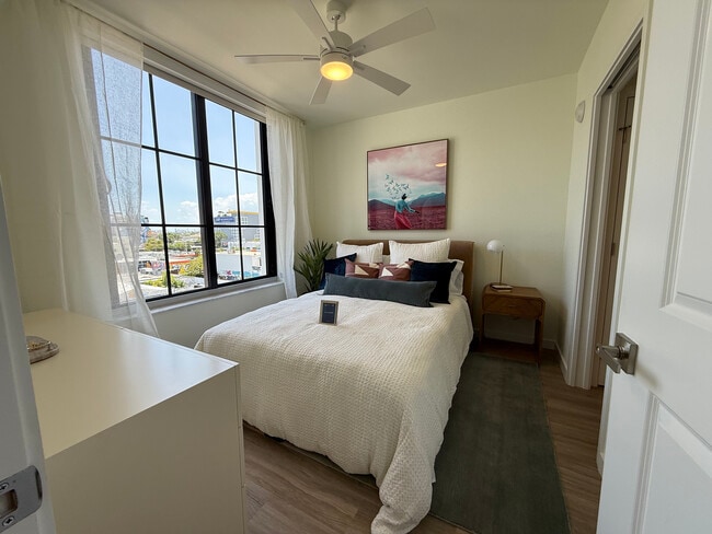 Photo - 108 NW 27th St Unidad A2