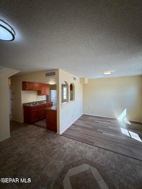 Photo - 3633 Waterspring Way