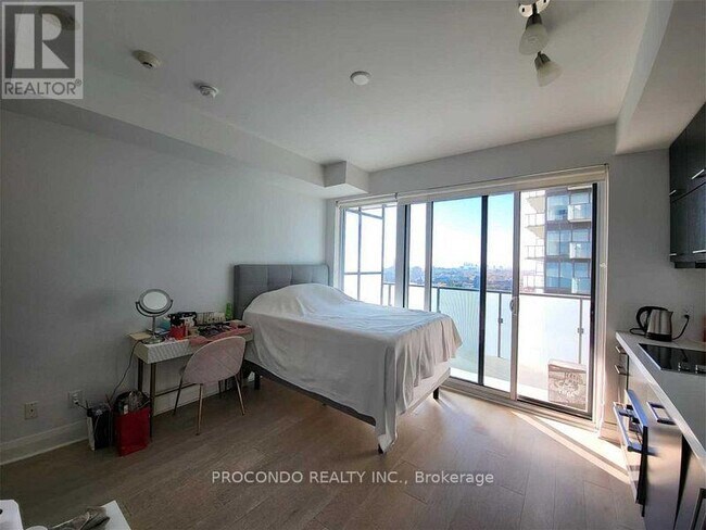 Photo - 1080 Bay St. Unit 2307