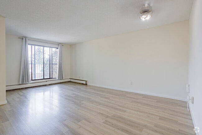 2 chambres, 1 salle de bain - 700 pi2 - Glenbow Manor