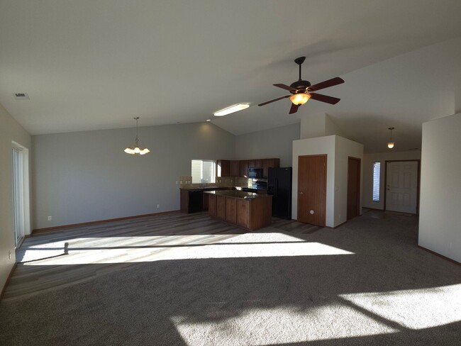 Photo - Beautiful house in CDA