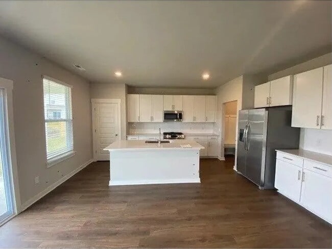 Photo - 2415 William's Rdg Dr