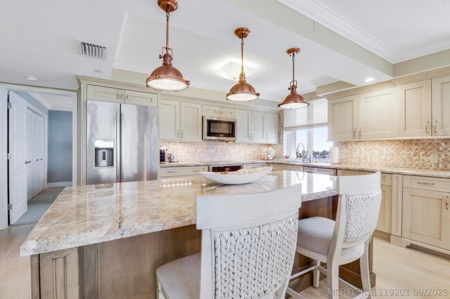 375 S Beach Rd Unit 803