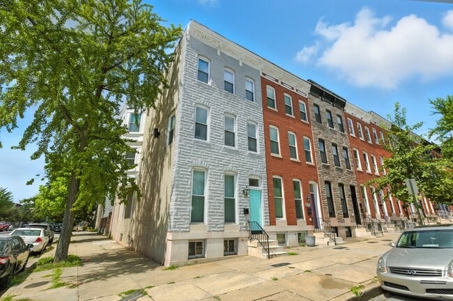 Building Photo - 1700 N Broadway Rental