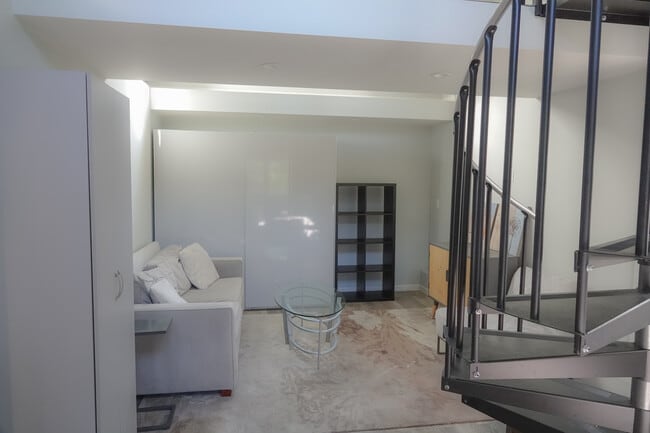 Photo - 536 Gerona Rd Unit Cottage