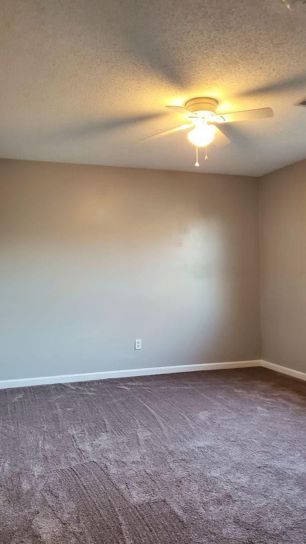 Photo - 4 Bedroom 2 bath available now! Unit 1542 I