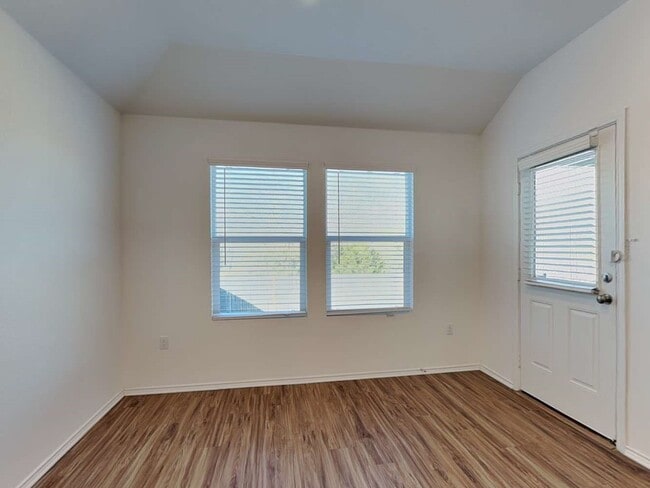 Photo - 10721 Steinbeck Dr