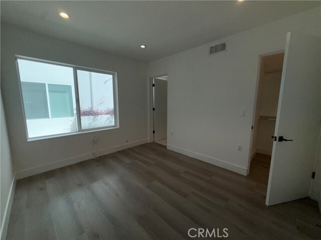 Photo - 21719 Hart St
