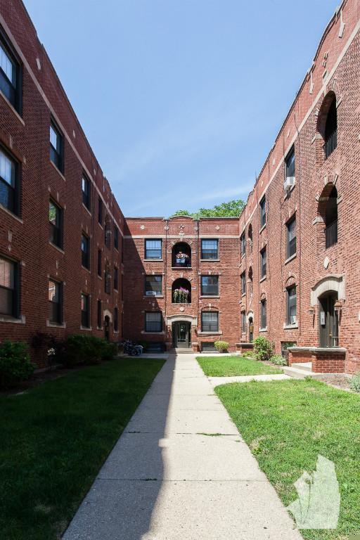 Photo - 2876 N Clark St Unit 2890-1