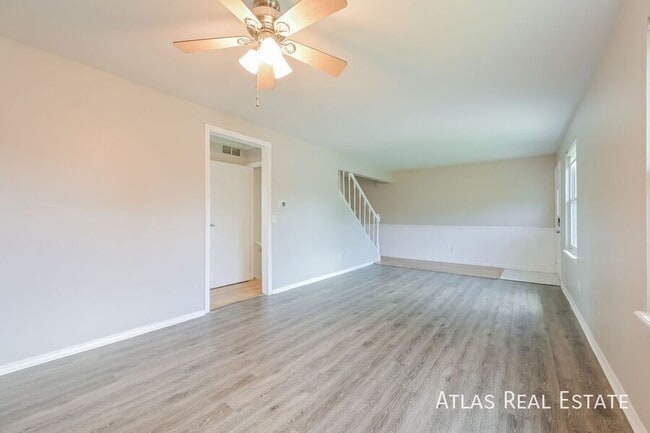 Photo - 17124 E Kent Dr