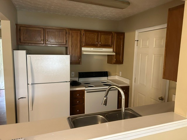 Photo - 224 Kendale St