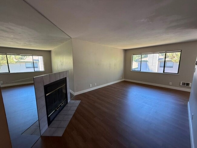 Photo - 1624 201st Pl SE Unit 6D