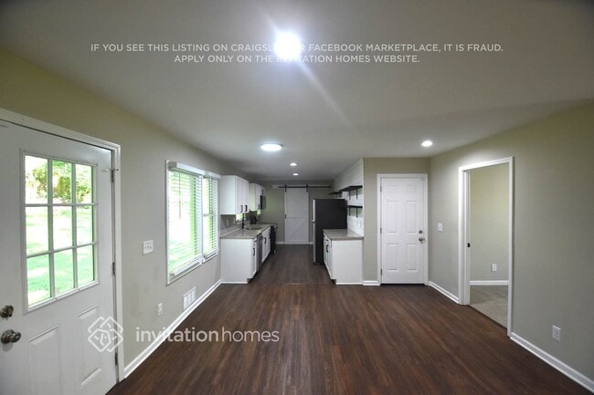 Photo - 4091 Wrexham Dr SW