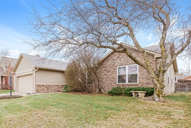 Photo - 509 Village Blvd