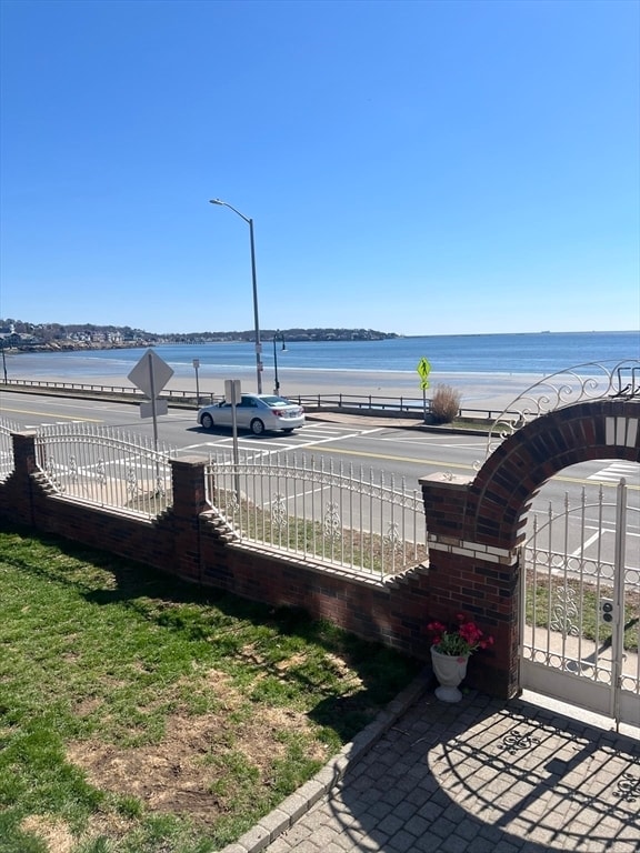 Photo - 77 Lynn Shore Dr Unit 3