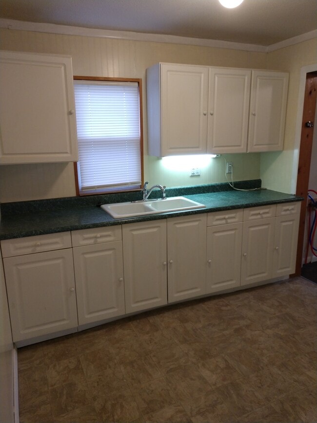 Photo - 625 Buckeye St