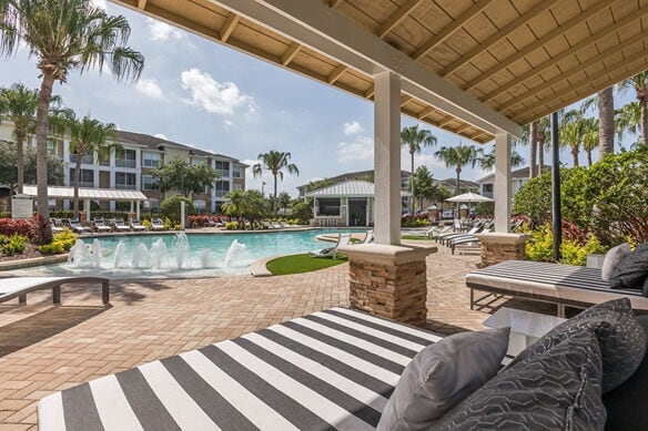 Luxe at 1820