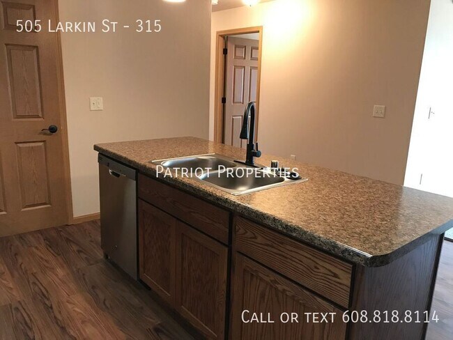 Photo - 505 Larkin St Unidad 315