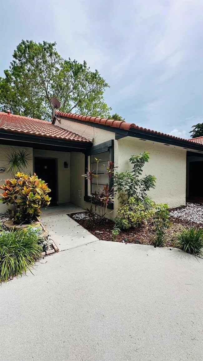 Photo - 15210 SW 48th Terrace