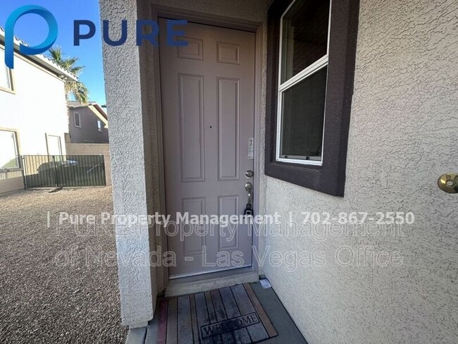 Photo - 117 Castle Course Ave