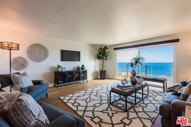 Building Photo - 18203 Coastline Dr Unit 9 Rental